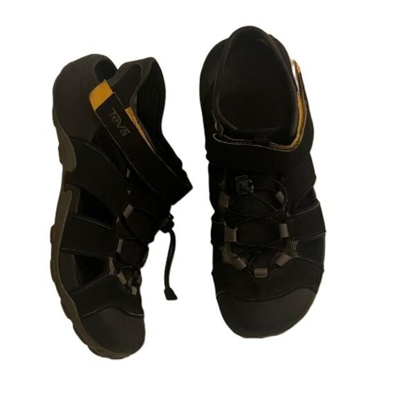 Teva Fleetwood Black and Yellow Sandals, Size 10 - Picture 4 of 7